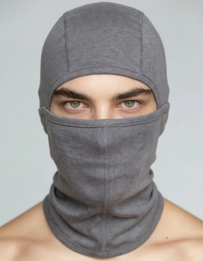 VOID (black–white)